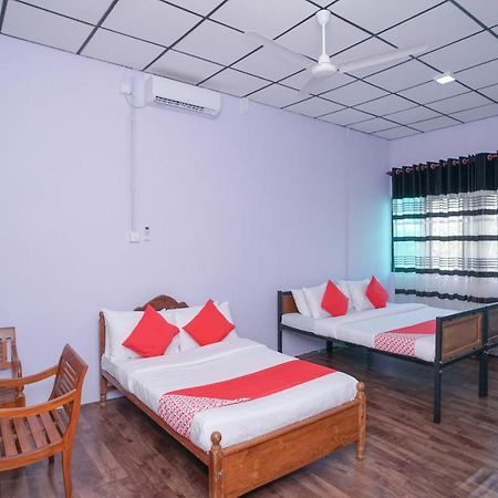 Oyo 532 Sasiri Lanka Holiday Inn Galle Dış mekan fotoğraf